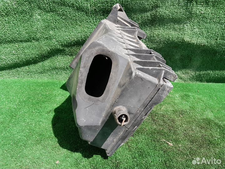 Корпус воздушного фильтра Skoda Octavia