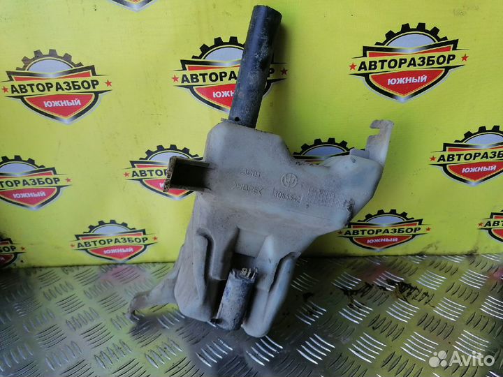 Бачок омывателя Brillance M2