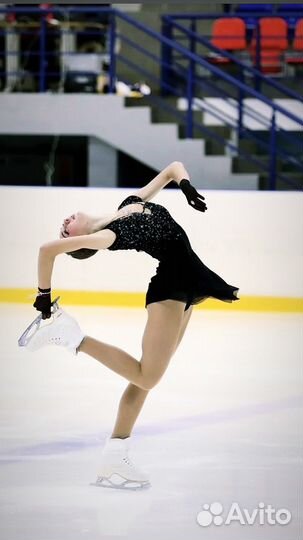 Тренер по фигурному катанию