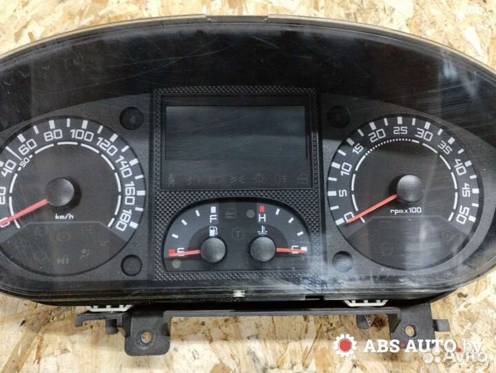 Панель приборов (щиток) iveco Daily 4 2008