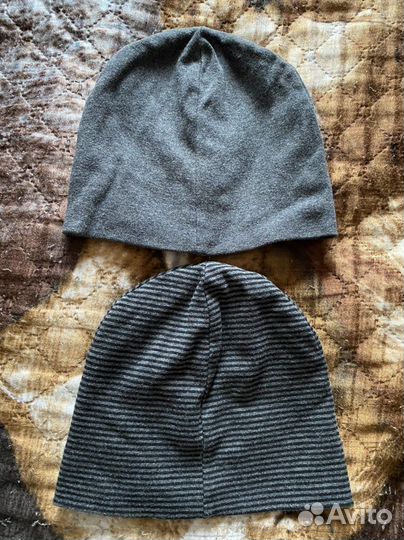 Futurino шапки р.50/52 в подарок перчатки