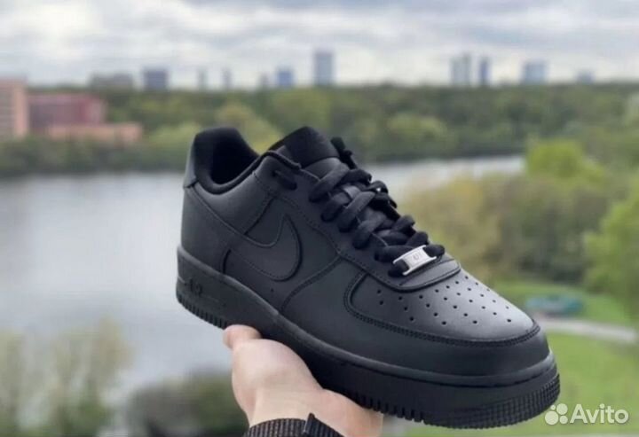 Nike Air Force 1