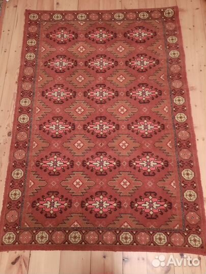 Ковёр полушерстяной (Тадж. сср), 137х204 см