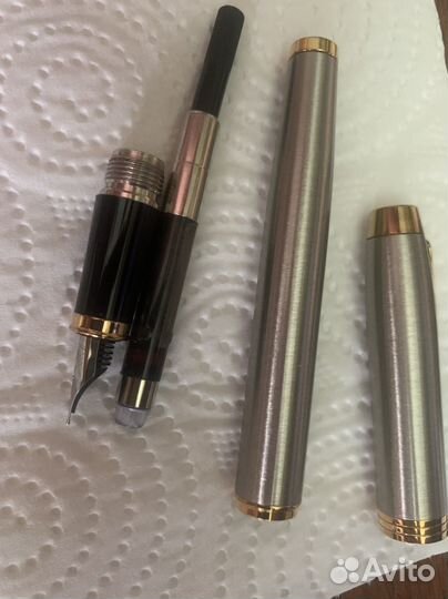 Перьевая ручка parker