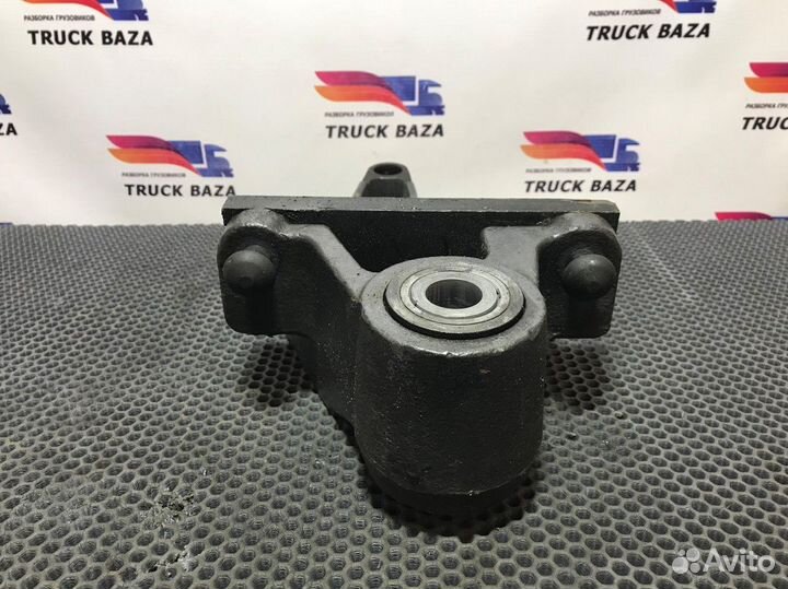 Кронштейн рессоры передней левый