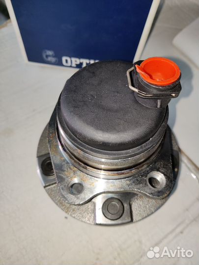 Ступица задняя Chrysler Voyager, Dodge Caravan