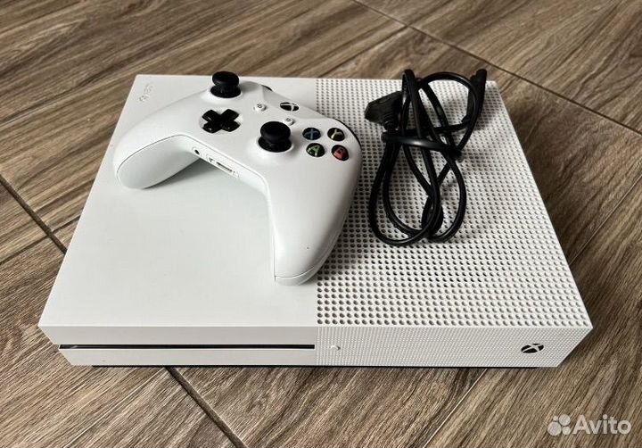 Xbox One s