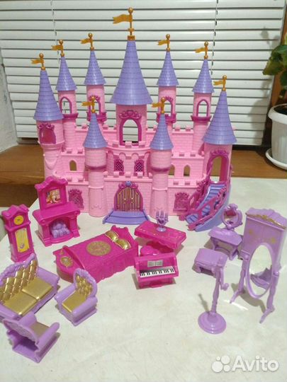 Игрушка Замок