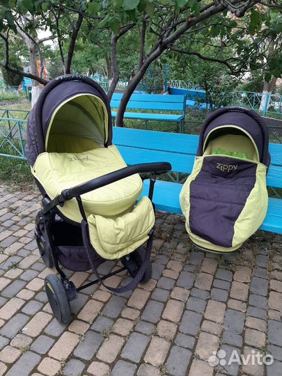 Коляска Tuttis Zippy 2 в 1