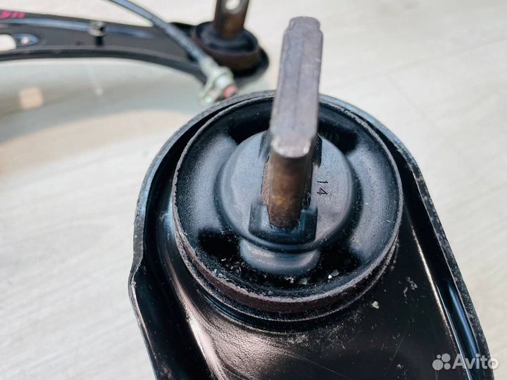 Рычаги задние продольные Mitsubishi Outlander 3 GF