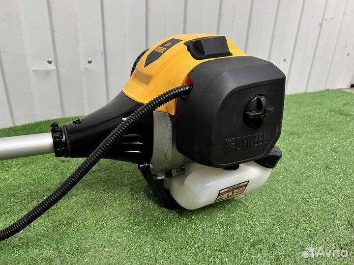 Триммер бензиновый Denzel DGT-330