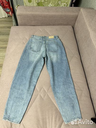 Джинсы