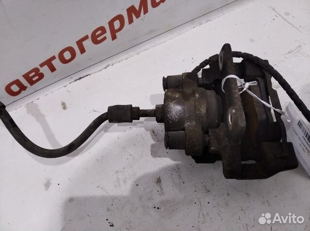 Суппорт тормозной задний правый Bmw 118 E81