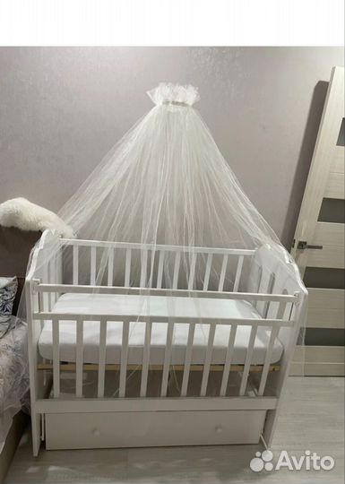 Балдахин в детскую кроватку