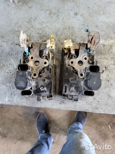 Замок двери перед/лево Daewoo Leganza (klav), 1999