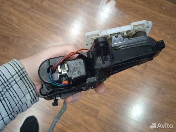 Механизмы зеркала Тойота