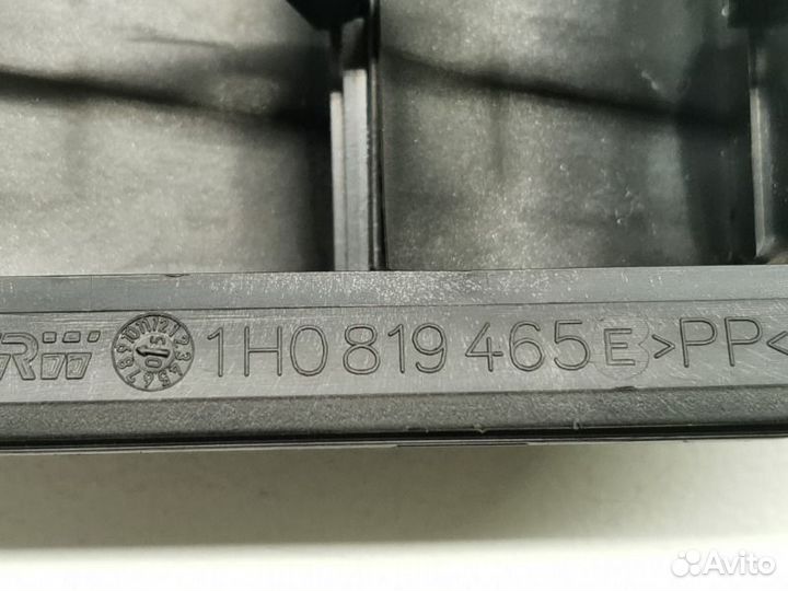 Решетка вентиляционная Skoda Fabia 6Y2 BBZ 2005