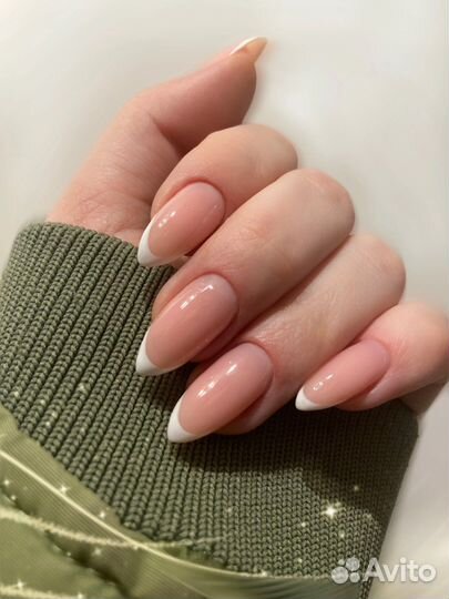 Наращивание ногтей.Маникюр.Педикюр