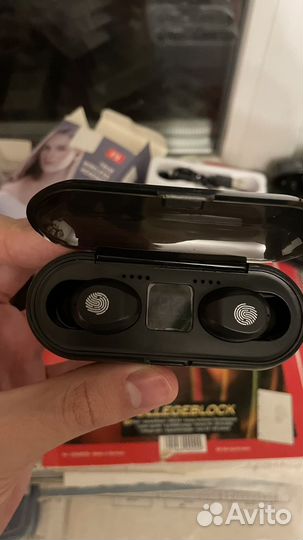 Беспроводные наушники F9 True Wireless headset