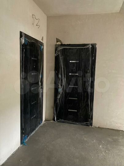 2-к. квартира, 64 м², 8/10 эт.