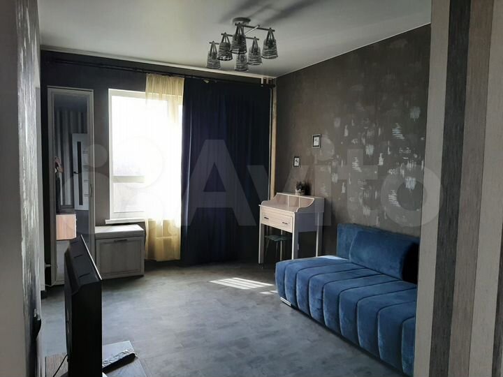 1-к. квартира, 42 м², 9/17 эт.