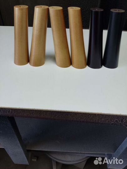 Деревянные опоры из дерева