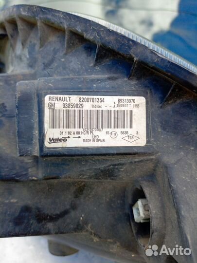 Фара renault трафик