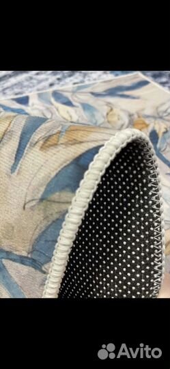 Ковер безворсовый 140*200