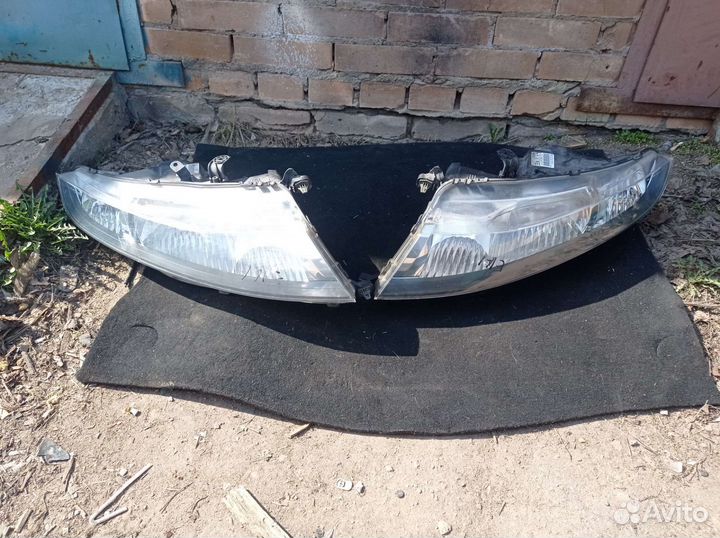 Передние фары на хонду цивик 5д ксенон