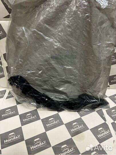 Кронштейн правый переднего бампера Honda Pilot 2