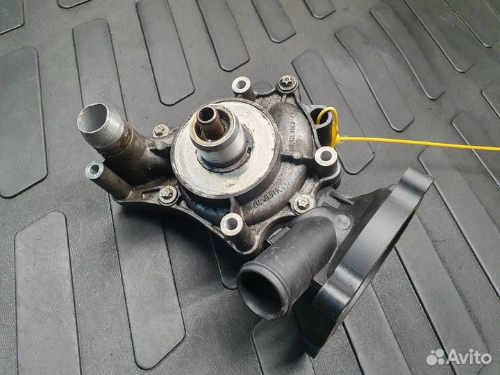 Водяная помпа Audi A8 D4/4H 2012 079121014F