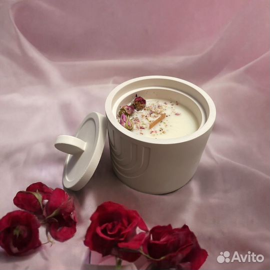 Ароматическая свеча ручной работы