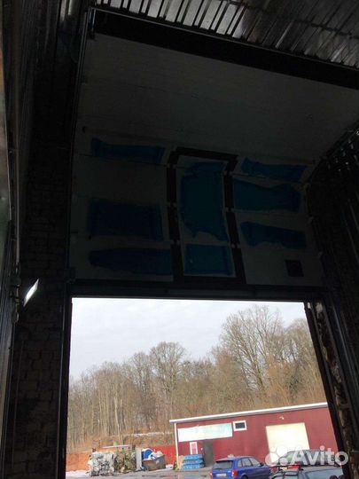 Ворота гаражные секционные