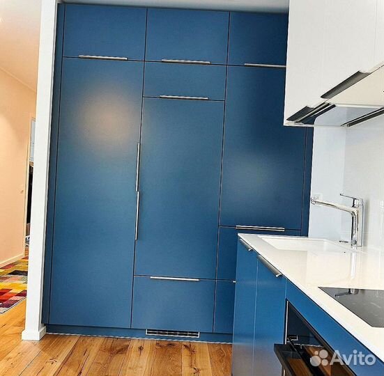 Кухня до потолка