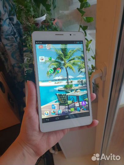 Планшет Qumo Altair 705i