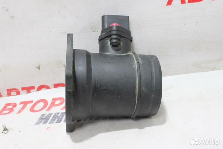 Датчик расхода воздуха для Volkswagen Passat 199