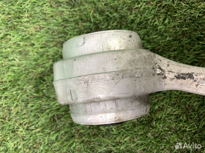 Тяга с гидравлической опорой правая BMW G20 G21