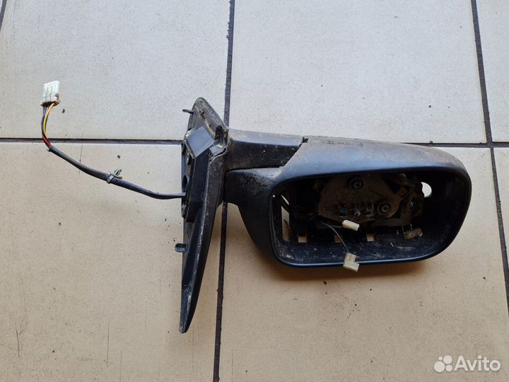 Зеркало заднего вида nissan primera P11