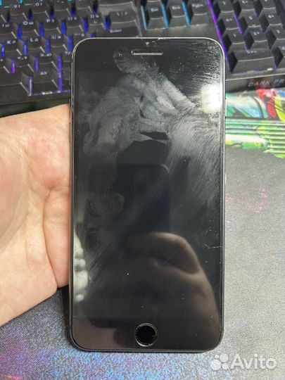Телефон iPhone 8 plus 256 gb