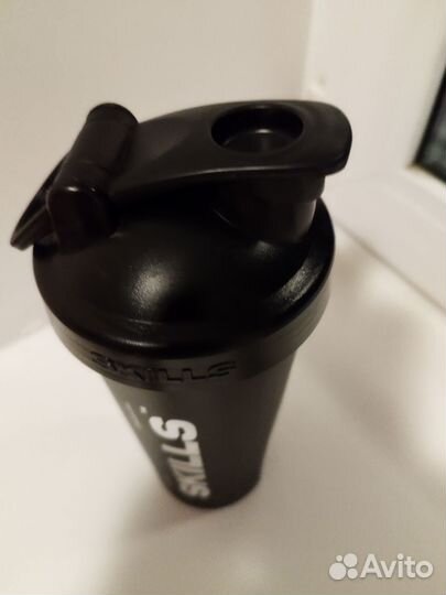 Шейкер спортивный