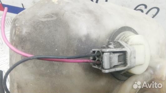 Бачок расширительный jeep grand cherokee WJ (GEA01