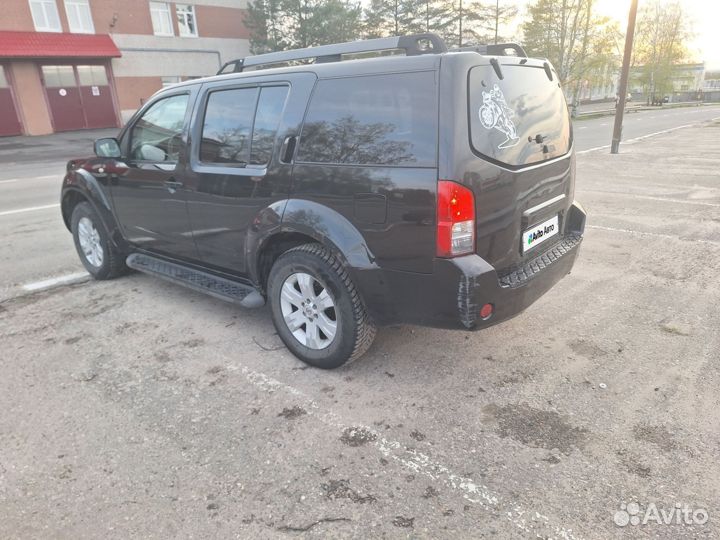 Nissan Pathfinder 2.5 AT, 2005, 332 000 км