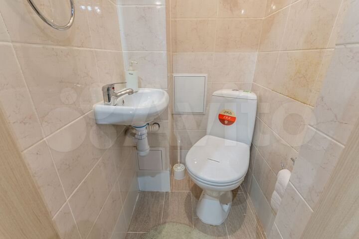 Комната 18 м² в 3-к., 2/4 эт.