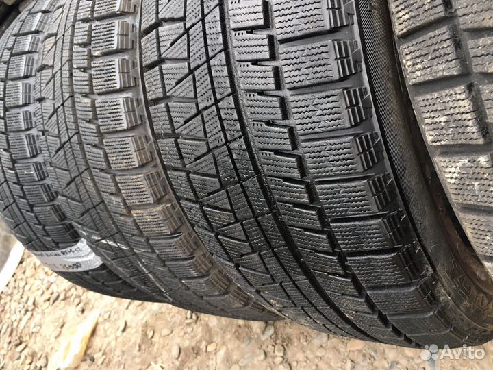 Bridgestone Blizzak VRX 225/50 R17