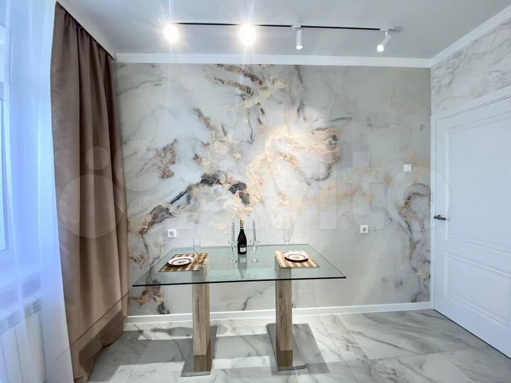 2-к. квартира, 55 м², 6/7 эт.