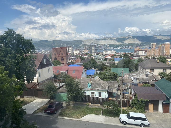 Дом 100 м² на участке 3 сот.
