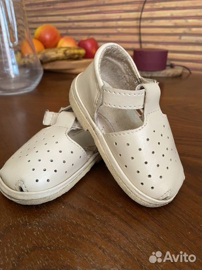 Сандали детские