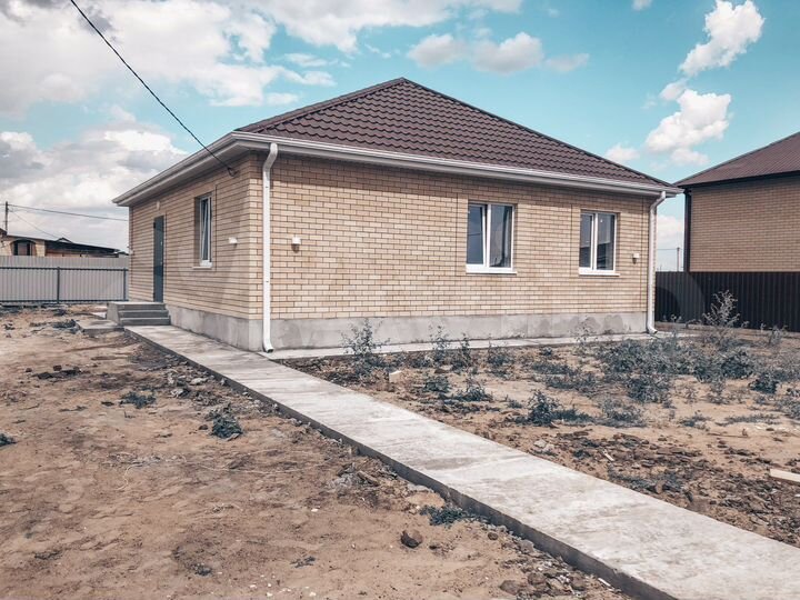 Дом 95,6 м² на участке 7,5 сот.