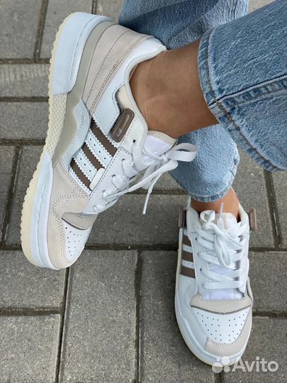 Кроссовки женские Adidas Forum Low