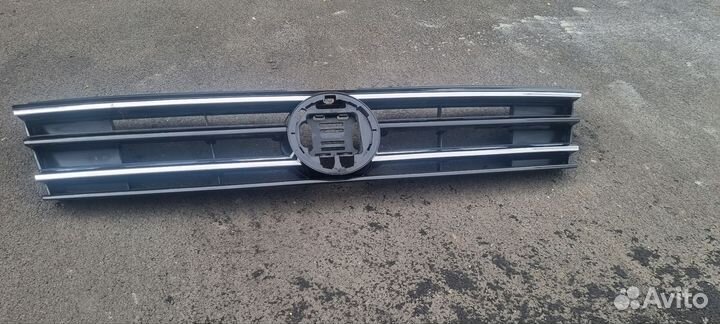 Решетка радиатора